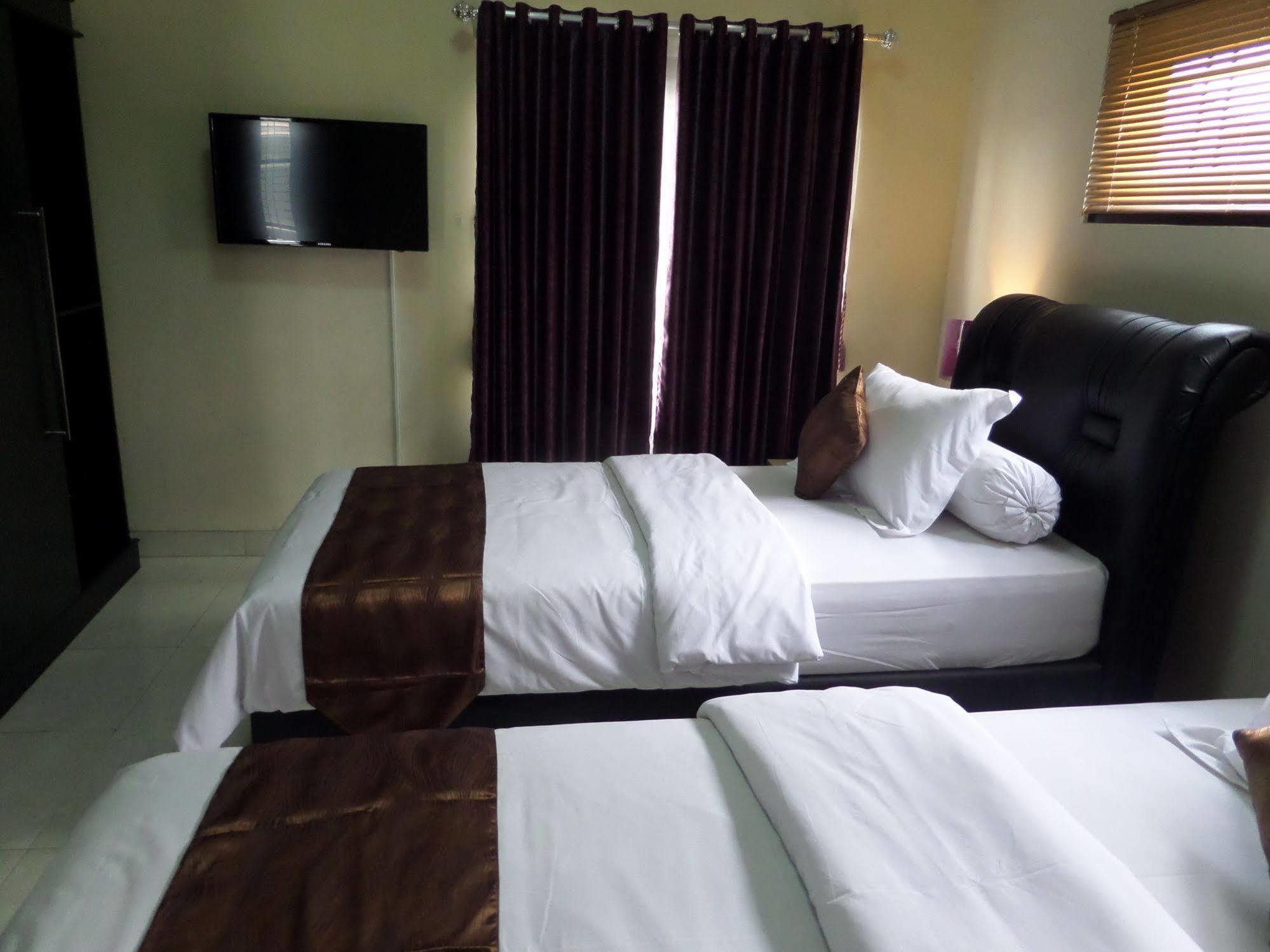 Griya Nendra Hotel Melati Bagian luar foto